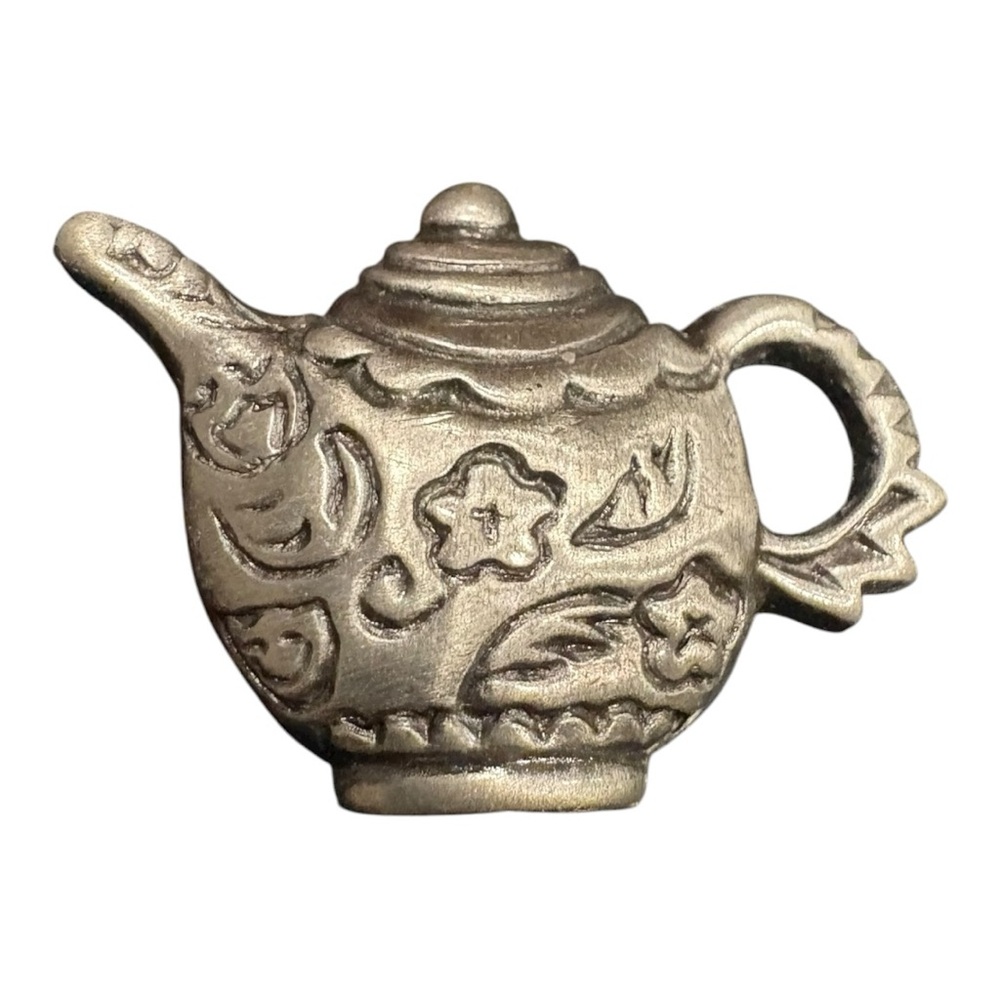Vintage Silver Tone Teapot Hat/Stick Pin Figural Brooch Tea Kettle J23